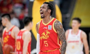 祝贺广厦！连续两年进总决赛 深圳伤兵满营但拼到最后