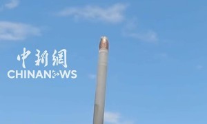 俄罗斯成功试射“萨尔马特”导弹，能突破所有现有反导系统！普京：其投送核弹头总威力超任何现有最强大西方同类产品四倍以上，将确保俄未来几十年内战略安全